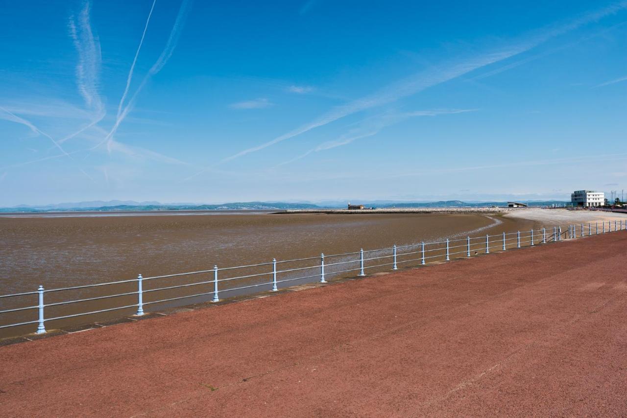 The Sea Crest Hotell Morecambe Exteriör bild