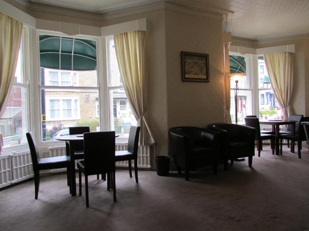The Sea Crest Hotell Morecambe Exteriör bild